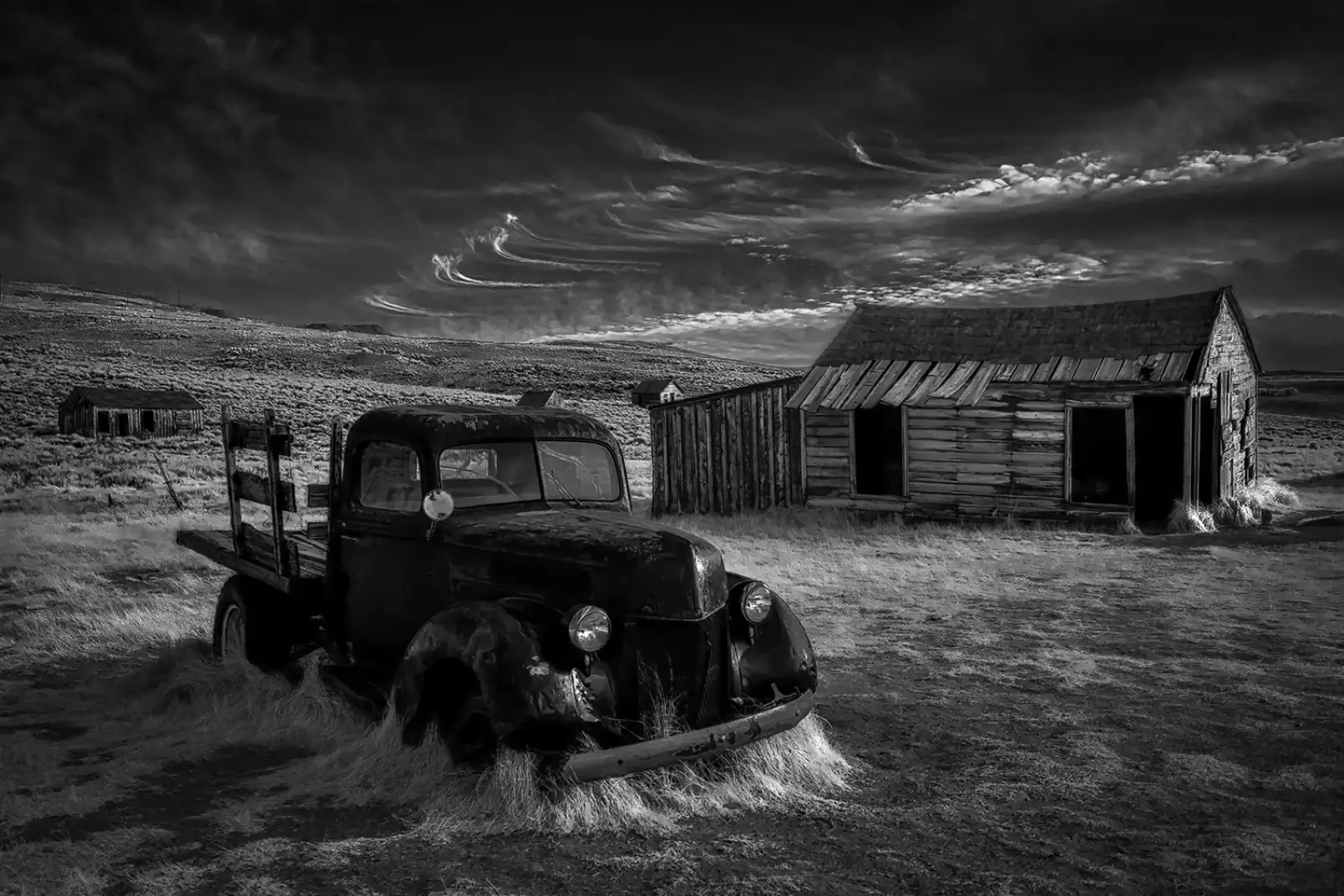 poster-voitures-un-orage-se-prepare