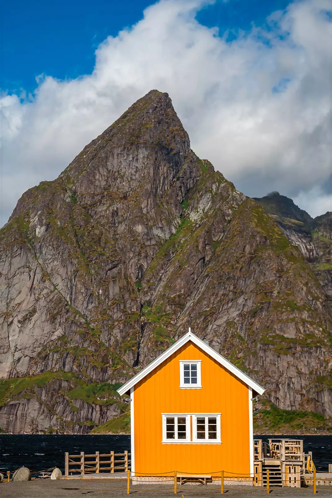 tableau-paysage-maison-de-pecheur-en-arctique